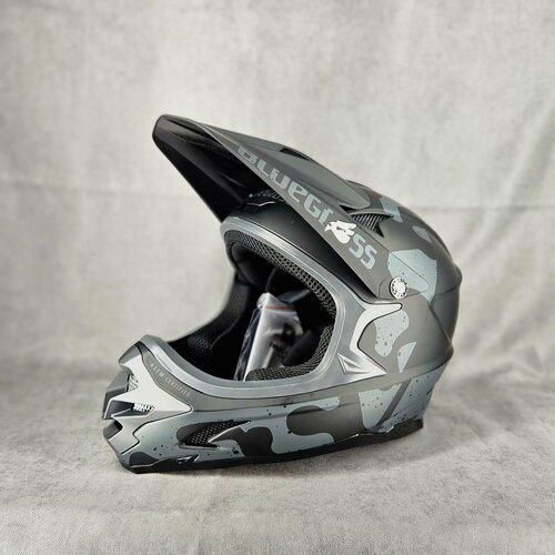 Шлем велосипедный Bluegrass Intox, размер - L (58-60 см), черный камуфляж (Black camo)