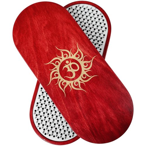 Доска Садху DreamBoard-TRAVEL с гвоздями для йоги, для начинающих, шаг 10 мм, цвет Рубин, Ом в Солнце, классическая, до 45 размера ноги