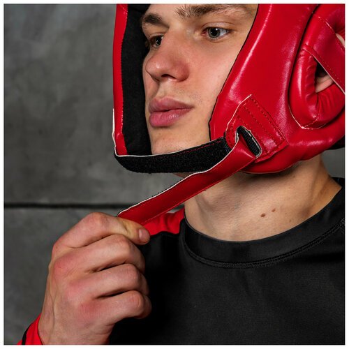 Шлем боксёрский FIGHT EMPIRE, AMATEUR, р. M, цвет красный