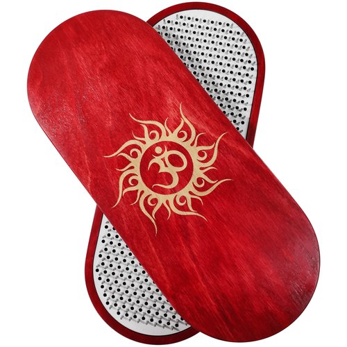 Доска Садху DreamBoard-TRAVEL с гвоздями для йоги для начинающих, шаг 8 мм, цвет Рубин, Ом в Солнце, классическая, до 45 размера ноги
