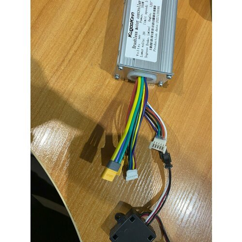 Контроллер для электросамоката Kugoo Kirin S8 Pro (2 белых разъёма)